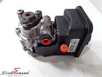 B32416783431 32416783431 32416783431 6783431 宝马 E61 -  Powersteering pump with Olie carrier