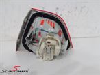 B63217289427 63217289427 63217289427 7289427 BMW E90 LCI -  Taillight standard inner part on the trunk lid L.-side 