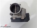 B13547561066 13547561066 13547561066 7561066 宝马 E87LCI -  Throttle housing assembly elektrical