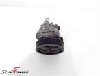 B32416766190 32416766190 32416766190 6766190 宝马 E61 -  Powersteering pump