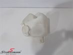 B61668370835 61668370835 61 66 8 370 835 8370835 BMW E36 -  Head lamp/windshield cleaning device container 2.5L
