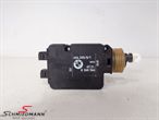 B67118360566 67118360566 67 11 8 360 566 8360566  Actuator central locking system trunklid