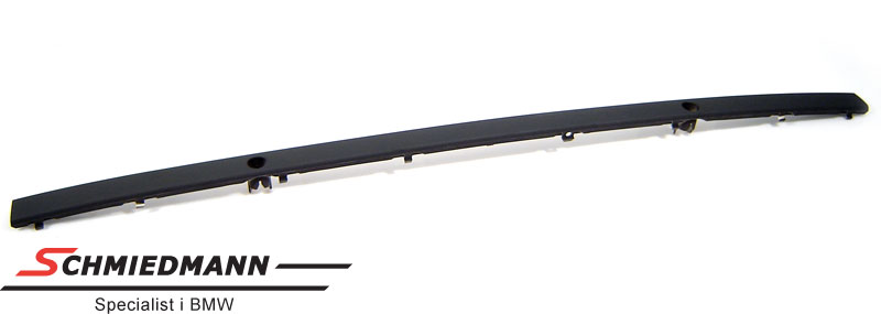 Rearbumper guard middle