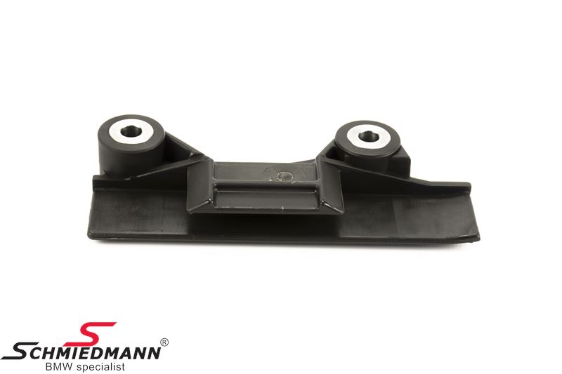 Camshaft chain slide rail, upper