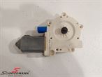 B67626955875 Elektrical doorwindow left front