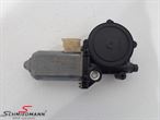 R08063 67621383316 67 62 1 383 316 1383316 宝马 E31 -  Electrical window drive front R. side