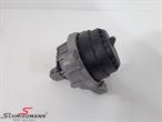 B22117935149 22117935149 22117935149 7935149 宝马 F10 -  Engine mounting L.-side (520I+528I fits both L. or R. side)