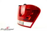 63217273428H 63217273428 63 21 7 273 428 7273428 BMW E82 -  Taillight LED in red and white, right side - original Hella Germany