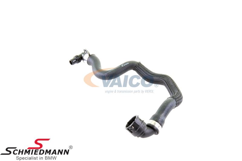 Water hose to EGR radiator (For models with increased towing capability or hot climate versions)