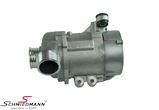 11517586925AL 11517586925 11 51 7 586 925 7586925 宝马 E92LCI -  Waterpump electric -original Pierburg Germany-