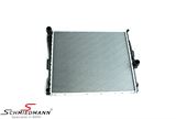 17-11-3-400-013 Radiator (For models with automatic transmission)