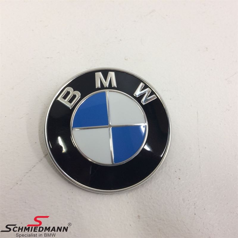 Emblem C-Column Rear. BMW 74MM