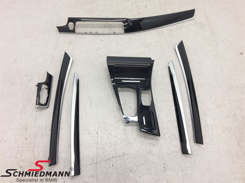 Interior molding set "Black High Gloss" for doors/center console and dashboard
