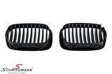 N39NSH BMW E39 -  Kidney set high-gloss black 