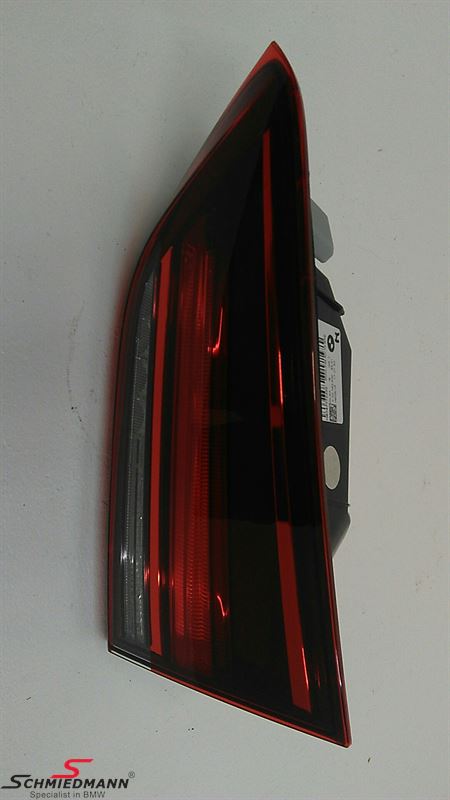 Taillight the trunk lid R.-side (From USA Model)