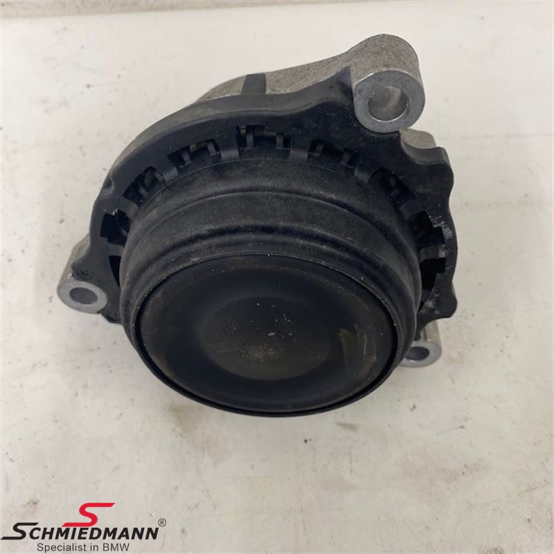 Engine mounting left Genuine BMW Only 13km