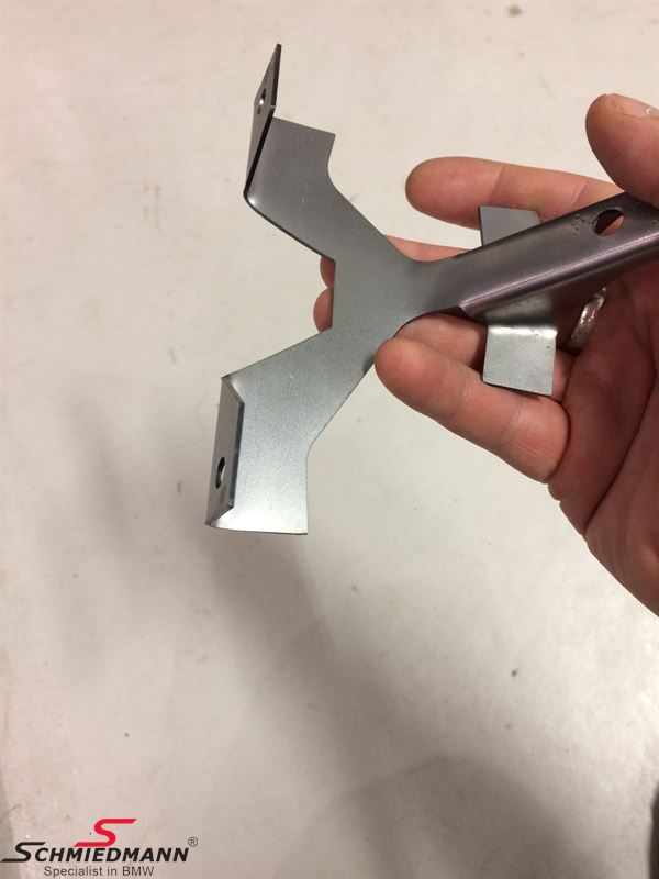 Bracket for fuel pump