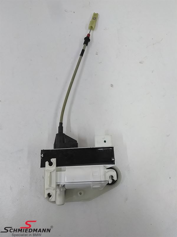 Soft-close locking mechanism central locking reardoor Right side