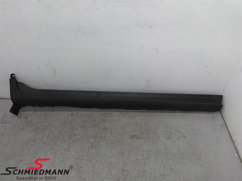 Door sill trim panel right - 51777210080