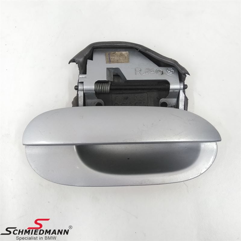 Door handle out front right