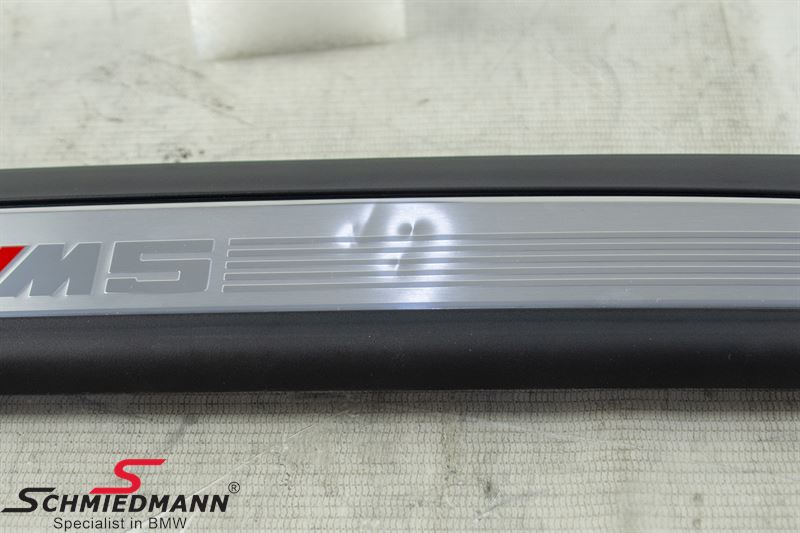 -DEMO- Door sill rear - ///M - left side (Has a dent in around the middle)