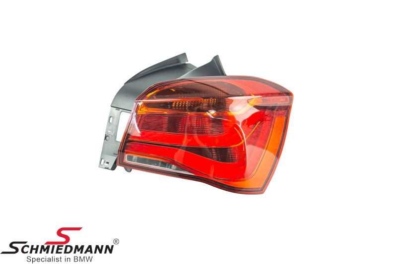 LED Taillight outer part on tailgate, right side