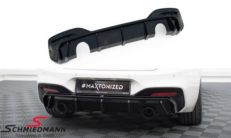 Maxton Design central diffuser, rear, single exhaust left side, gloss black