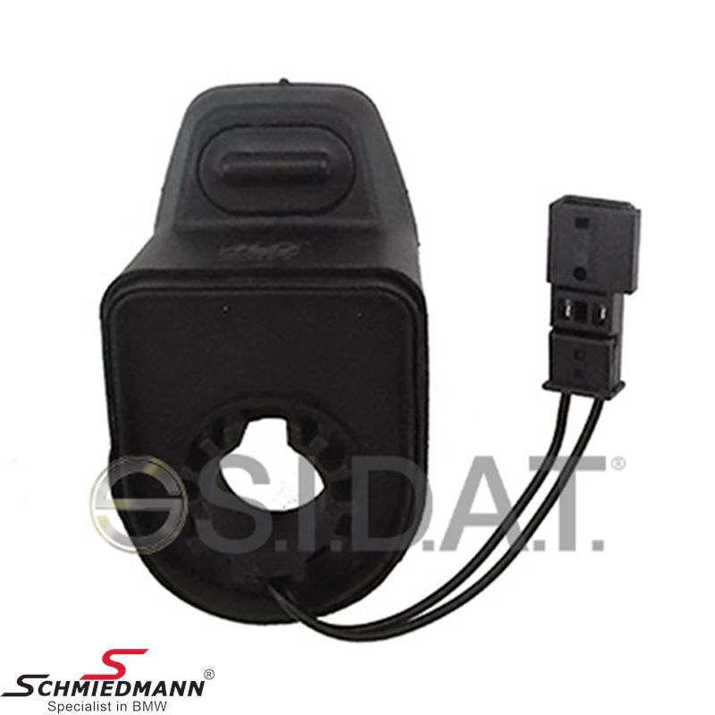 Trunk lid rear window switch, on wiperarm inclusive actuator