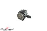 11518600285BO 11518600285 11 51 8 600 285 8600285  Auxiliary water pump