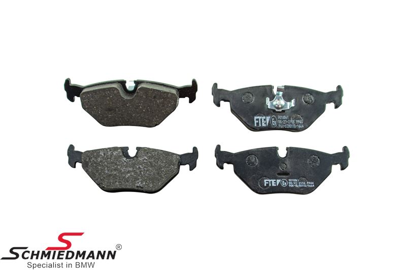 Brake pads rear