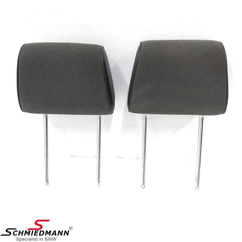 Headrest set rear