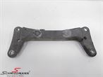K26914 Gearbox cross bar mounting automatic transmission