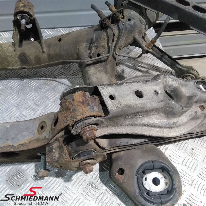 Rear axel Original BMW 33316783713 (Has surface rust but is not corroded through.)