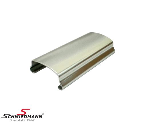 Exterior moulding joiner, front windshield - chrome