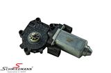 67628360978VM 67628360978 67 62 8 360 978 8360978 宝马 E36 -  Electrical window drive - front, right side