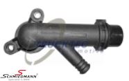 Flange for waterhose on the cylinderhead