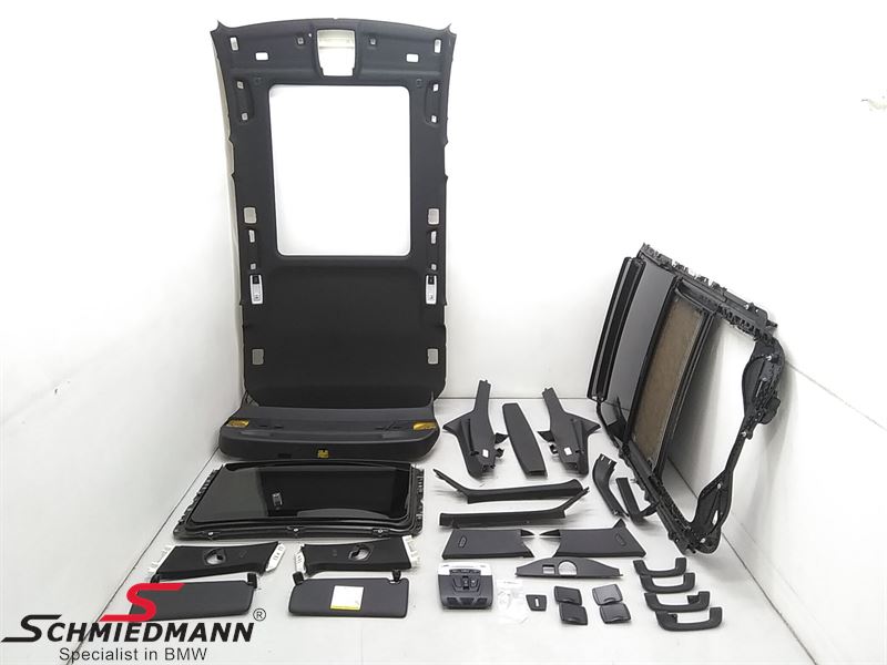 Headlining Black with sunroof