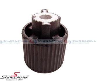 Rubber mounting rear inner on rear axle, horizontal