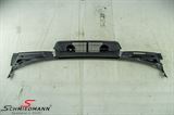 51711977677DE 51711977677 51 71 1 977 677 1977677 BMW E36 -  -DEMO- Covering over the windscreenwiper system, towards the windscreen / splash wall (Cracked)