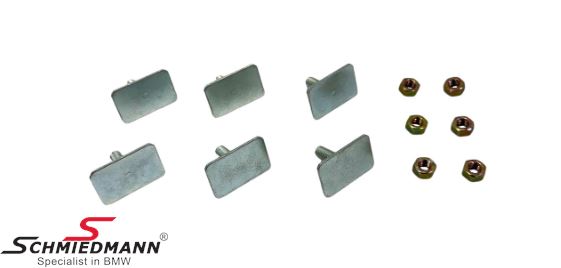 Clamp metal for the mouldings on the front bumper