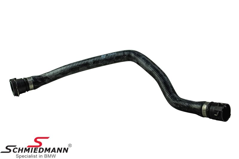 Water hose return from the bottom of the radiator