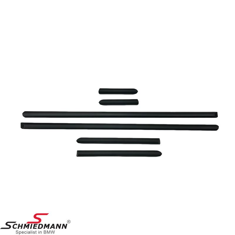Body moulding set black
