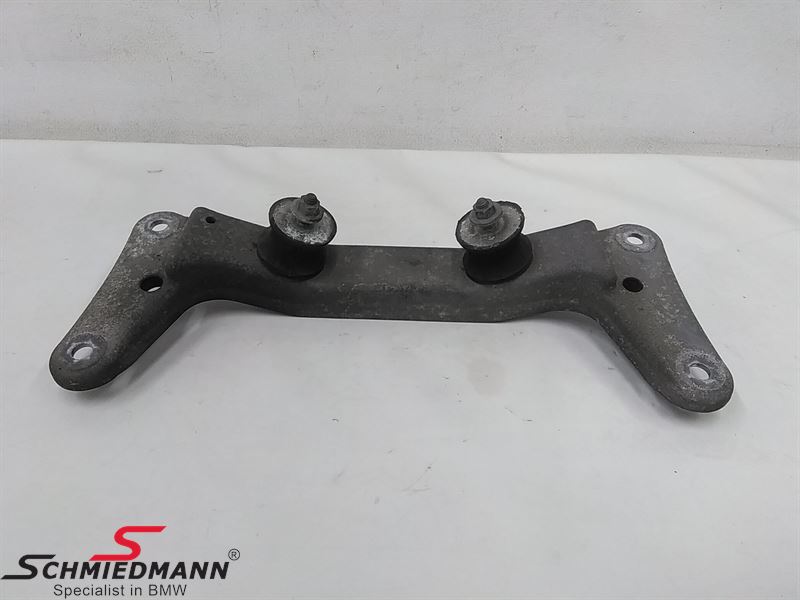 Gearbox cross bar mounting automatic transmission