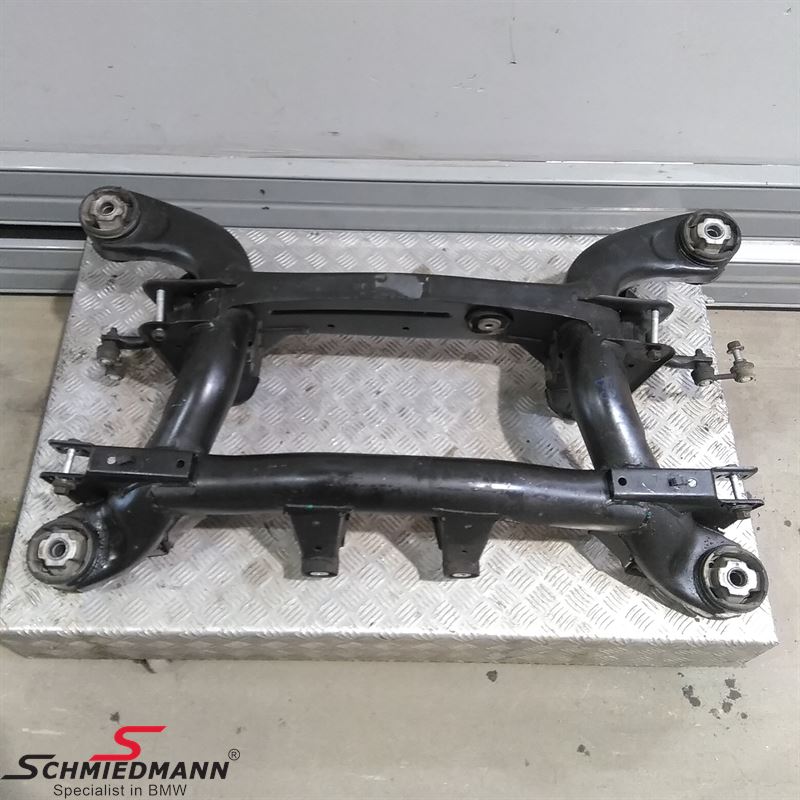 Rear axel - 33316770459