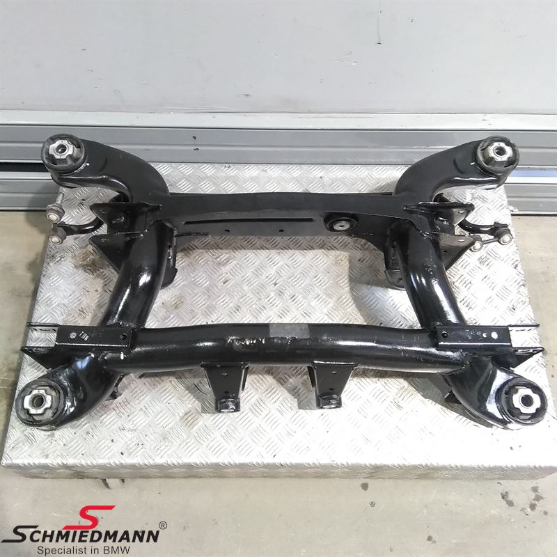 Rear axel - 33316770459