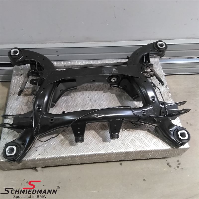 Rear axel