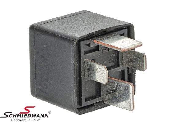 Relay black 4-pin
