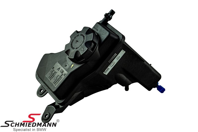Expansion tank for cooling system