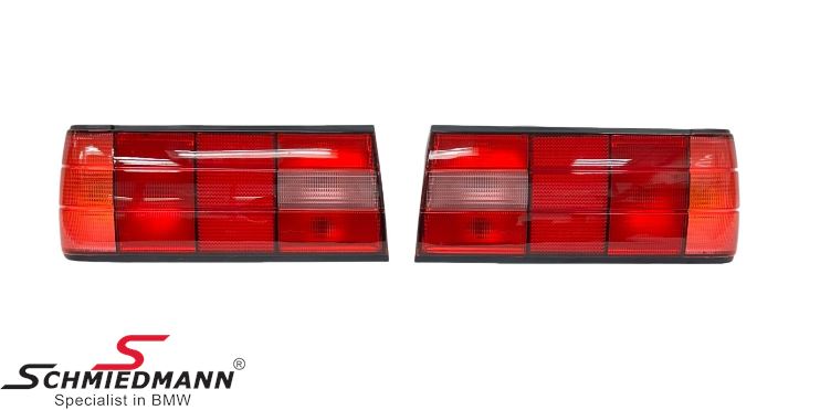 Taillight set - All Red- Genuine Classic Design, with <b>E-approval</b>