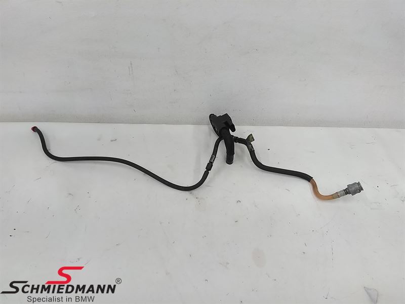 Supply line for high pressure pump incl. sensor 